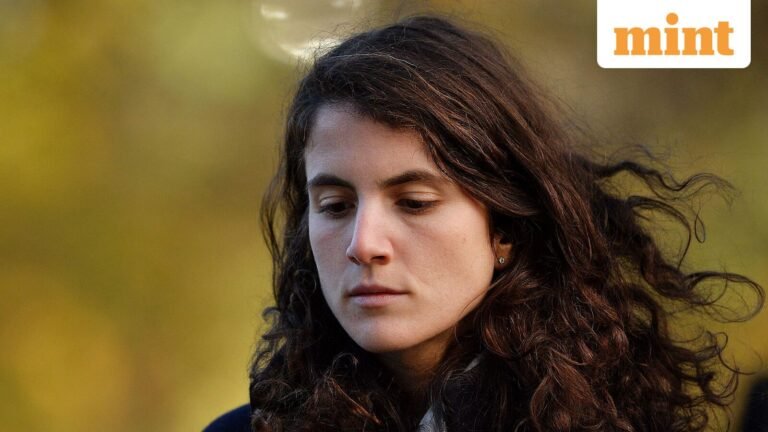 JFK’s granddaughter Tatiana Schlossberg and the bizarre bear cub carcass story involving Robert F. Kennedy Jr. | Today’s news