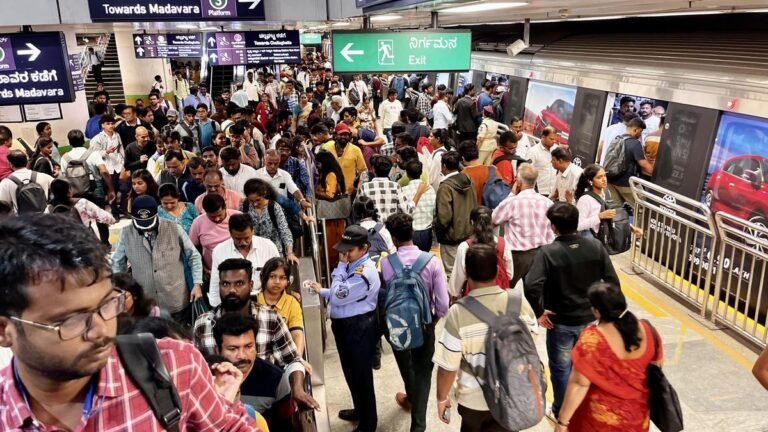 Demand for platform screens in metro stations is growing, but implementation on existing routes faces cost and technical hurdles