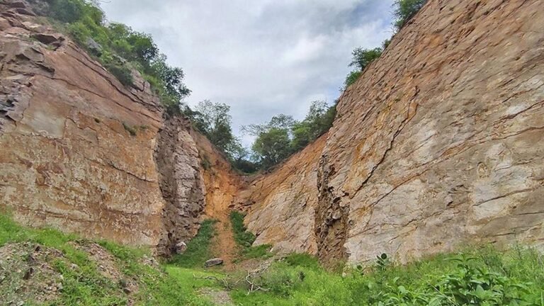 Congress attacked Modi Govt. on the Aravalli question, he asks why “bias” redefine the mountain range