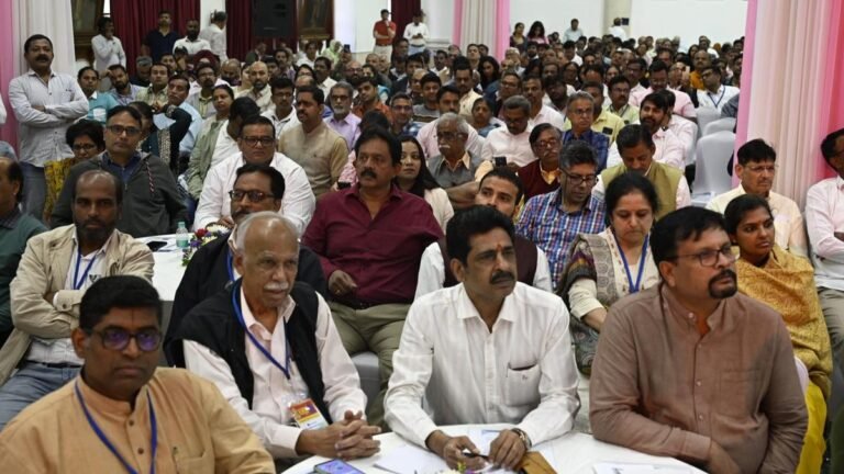 “I am an eight-time MLA, I will not be threatened,” says DKS