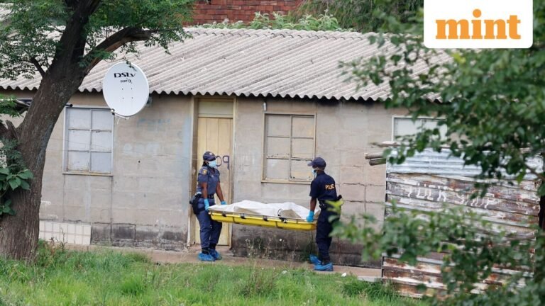 Johannesburg mass shooting: 12 gunmen open fire on crowd — 9 killed, 10 injured | Best Update | Today’s news