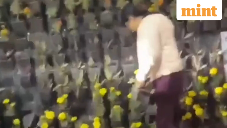 Lucknow residents steal flower pots used to decorate roads at PM Modi’s event; video went viral | Today’s news