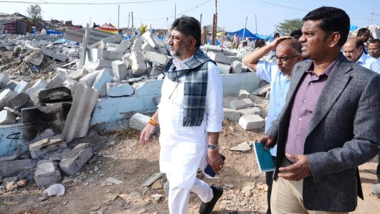 Alternative housing at Baiyyappanahalli for eligible families displaced from Kogil Layout: CM Siddaramaiah