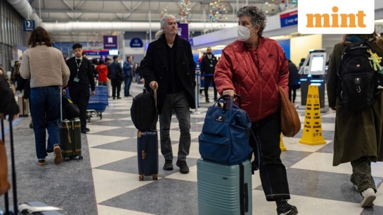 ‘Crazy’ and ‘fascist’: Outrage erupts over US plan to scrutinize tourists’ social media history | Today’s news