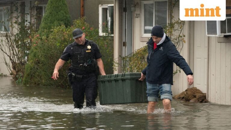 US weather: Rivers swell, residents warned of record flooding as heavy rain batters Washington | Today’s news