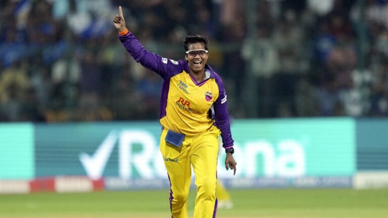 No pressure to pay but motivation to do well for UP Warriorz in WPL: Deepti