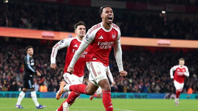 Arsenal finish top in 2025, Man United stumble against bottom-placed Wolves