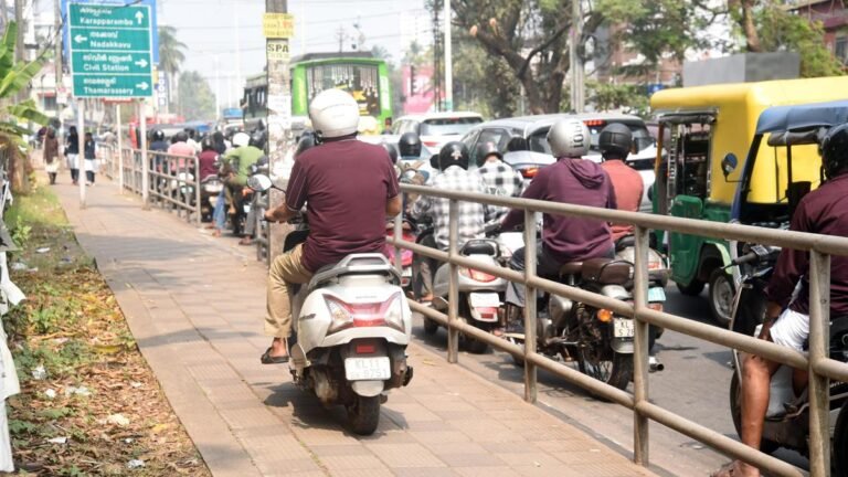 Unregulated entry of motorcycles on footpaths endangers pedestrians in Kozhikode