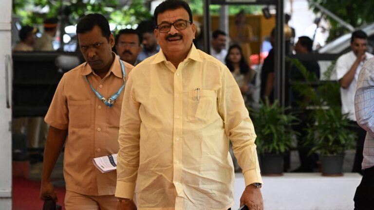 Eknath Shinde should support Uddhav Thackeray in BMC, says Sena leader (UBT)