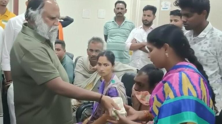 Jagga Reddy donates ₹10 crore to five cancer patients