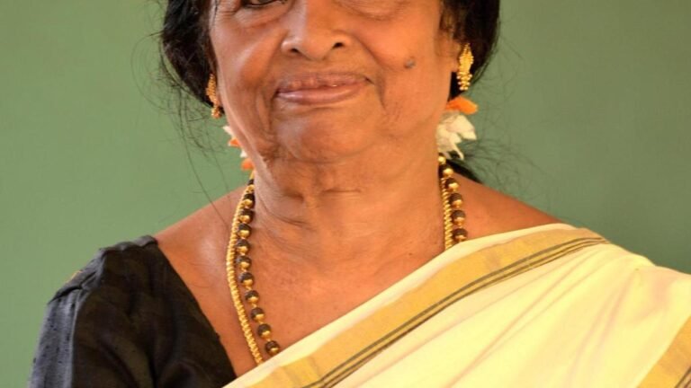 Kalamandalam Vimala Menon honored with Padma Shri