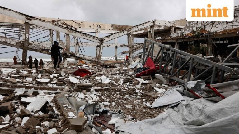 US Announces Second Phase of Gaza Ceasefire Plan, Warns Hamas to Comply or Face ‘Severe Consequences’ – Here’s What He Says | Today’s news