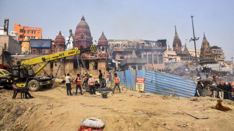 18 detained for offering to stage a protest at Manikarnika Ghat in Varanasi