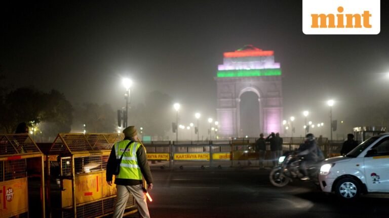 Delhi-NCR rings in New Year with very poor AQI amid light rain forecast; Air India warns of flight disruptions | Today’s news
