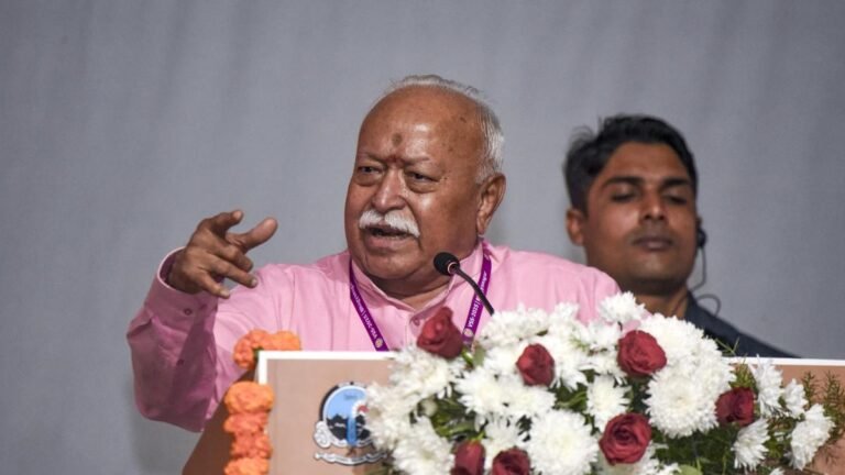 RSS chief urges Hindus to look beyond caste, wealth or language