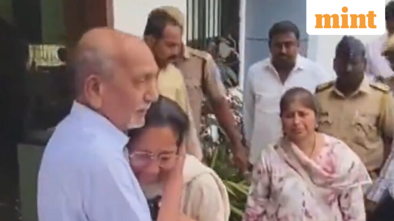 Supriya Sule, Sunetra Pawar break down as they meet family members after Ajit Pawar’s death in plane crash — Video | Today’s news