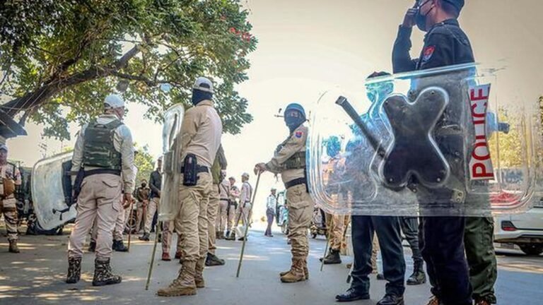 Thousands of people gathered to assert the territorial and administrative integrity of Manipur; security tightened