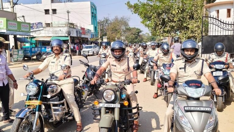 SP conducts bike rally to promote helmet awareness in Dharmavaram