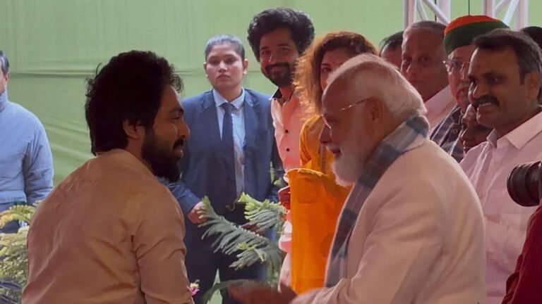 Parasakthi team celebrates Pongal with PM Modi in New Delhi
