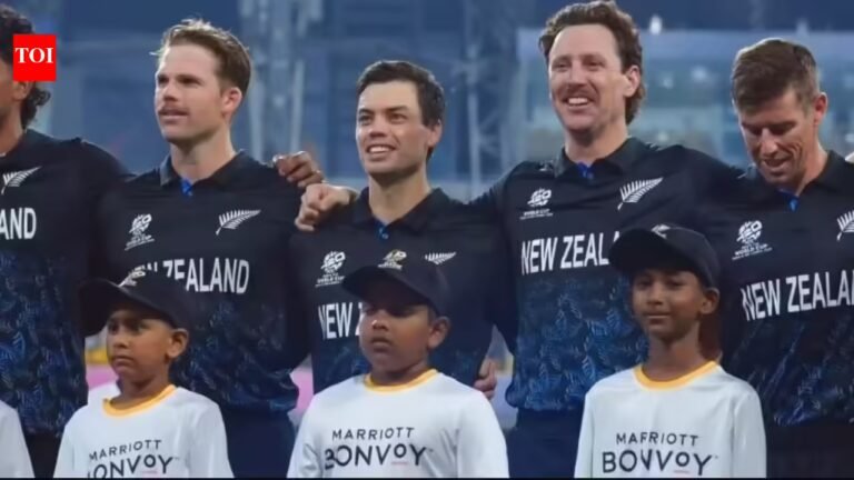 Anthem error in Colombo! New Zealand players leave laughing ahead of ENG vs NZ clash – Watch | Cricket News – The Tech Word News