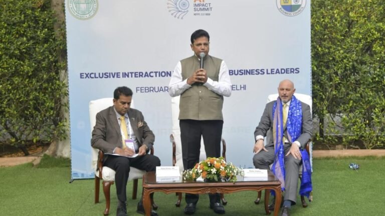 Telangana govt ready to face challenges posed by rapid rise of AI: IT minister