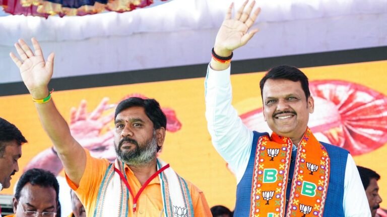 Fadnavis accuses Revanth of resorting to ‘politics of appeasement’, slams BRS for ‘politics of betrayal’