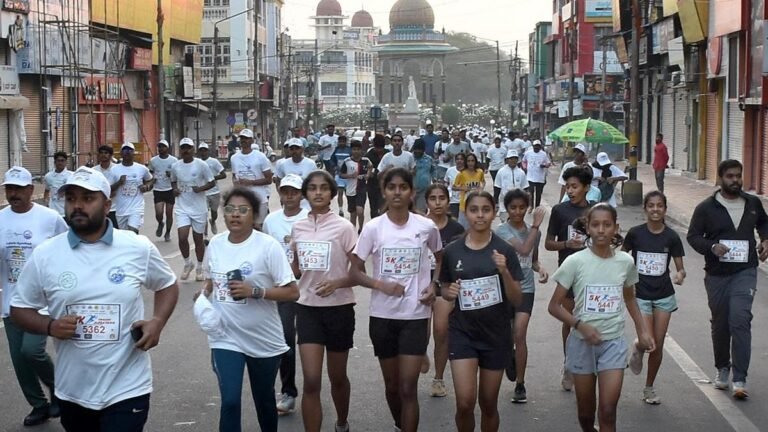 Large participation in Swachhata Marathon in Mysuru