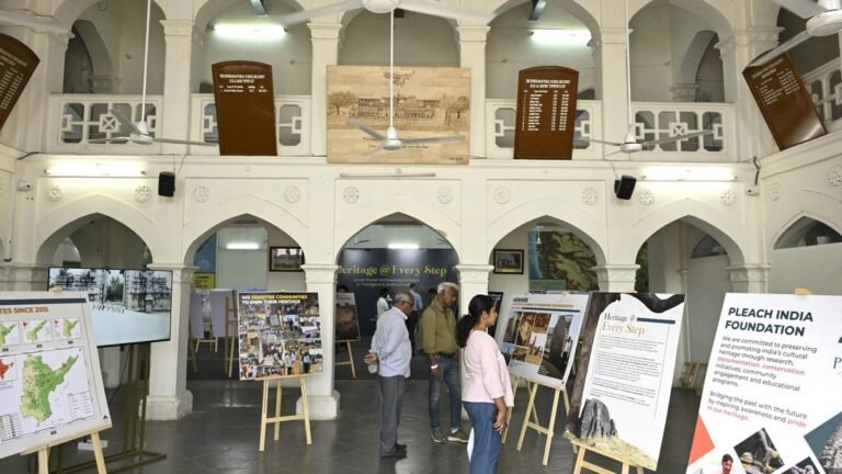 From Deccan Dynasties to Economic Reforms: A Festival of Historical Literature Explores the Past, Politics and Performance