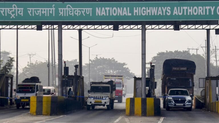 Cash transactions at NH toll plazas are likely to be discontinued