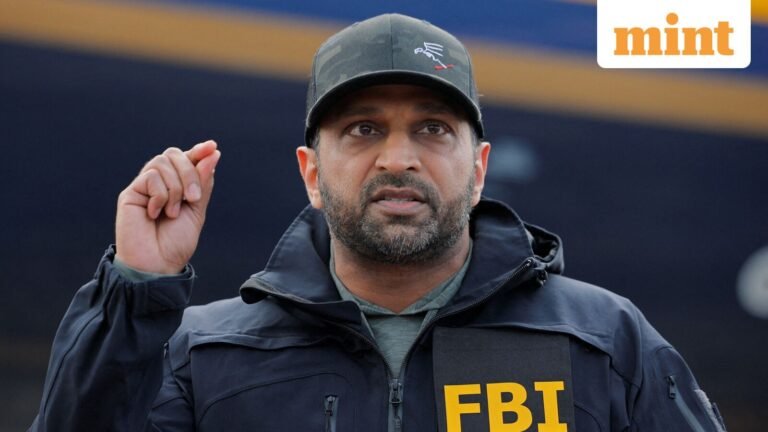 FBI fires 10 agents who worked on Trump investigation and stored classified documents at Mar-a-Lago | Today’s news