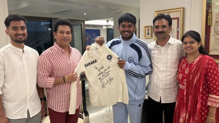 Sachin Tendulkar honors India U19 captain Ayush Mhatre with a special gift