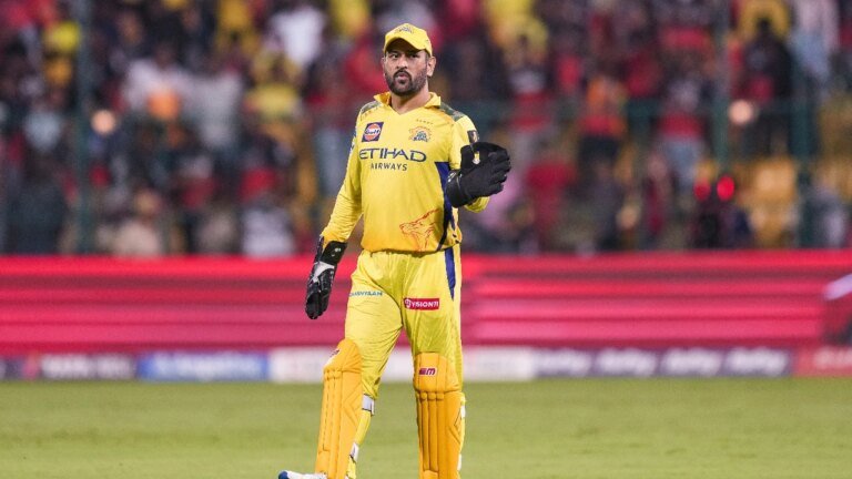 MS Dhoni issued notice to Jharkhand Housing Board for misuse of residential plot