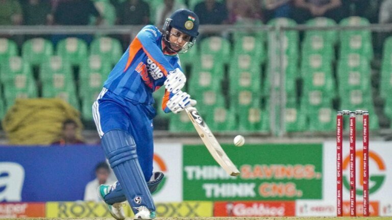 AUSW vs INDW: Smriti Mandhana breaks 6-year-old record as India all out for 176 in 3rd T20I
