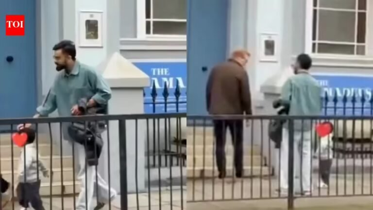 Virat Kohli walks with son Akaay in London, video goes viral – Play | News off the pitch – The Tech Word News