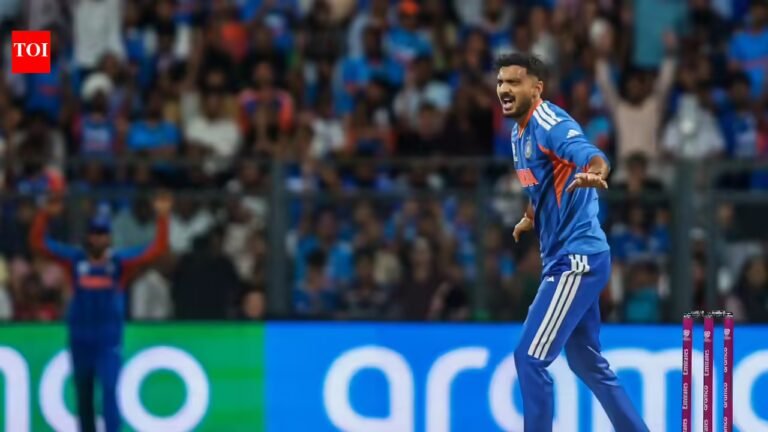 Sunil Gavaskar praises Patel’s ‘incredible’ performance at Wankhede: ‘Axar fills Jadeja’s void well’ | Cricket News – The Tech Word News