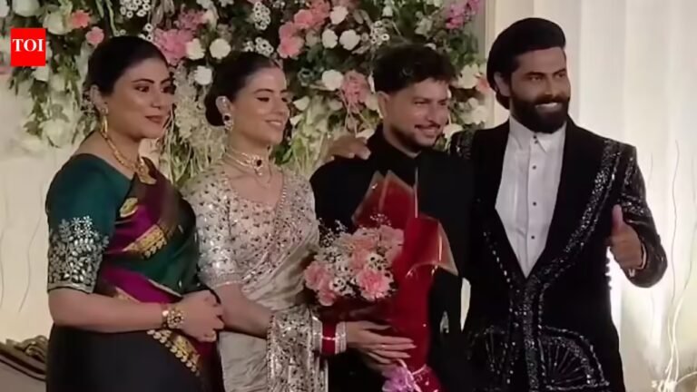Kuldeep Yadav reception: Kuldeep touches Jadeja, Rivab with feet: Viral wedding moment melts hearts – Watch | News off the pitch – The Tech Word News