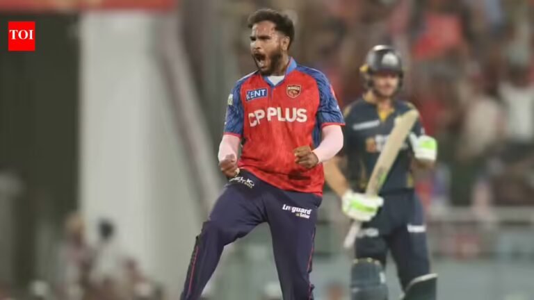 Punjab vs Gujarat, PBKS vs GT Live Score, IPL 2026: Shreyas Iyer wins toss, opts to field first in season opener