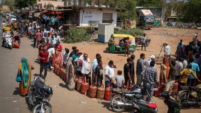 Opposition uproar in Chhattisgarh Assembly over shortage of LPG cylinders
