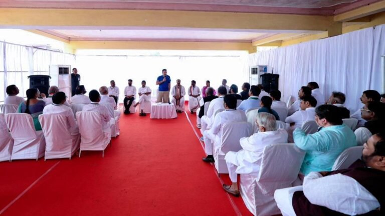 Rahul Gandhi signals readiness for prime ministerial role