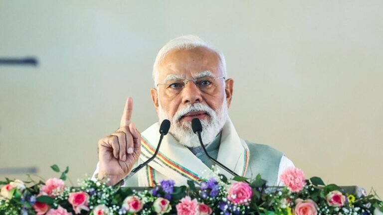 PM condoles deaths in Indore, Delhi fires; announces ex gratia