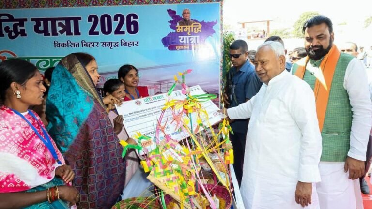 Nitish Kumar starts fifth phase of Samriddhi Yatra