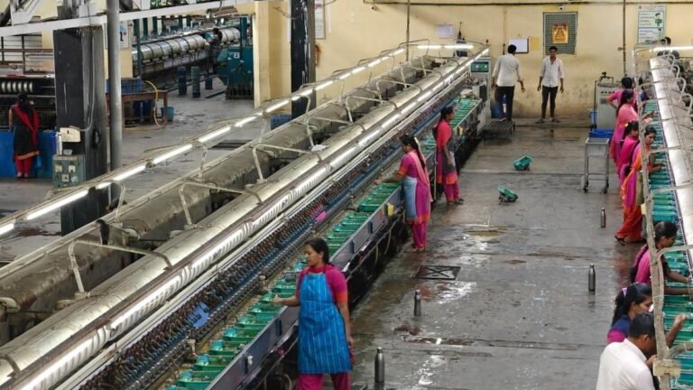 The minister has assured that the KSIC fiber factory at T. Narsipura will not be closed, says Pramoda Devi