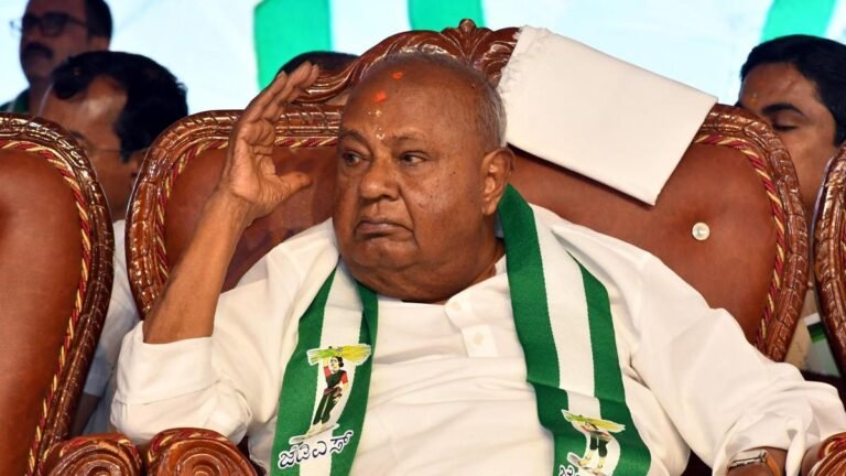 Deve Gowda writes to Sonia Gandhi over ‘chaos’ in Parliament