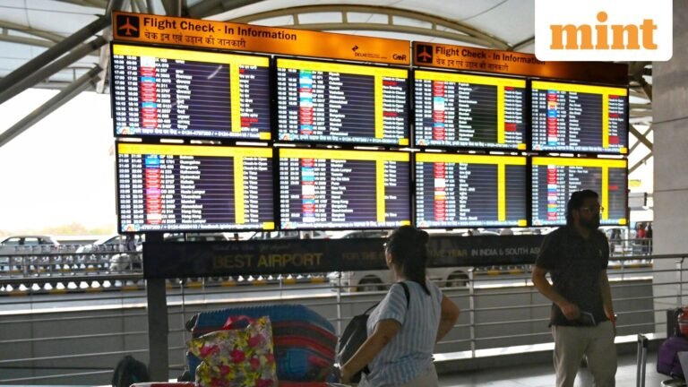 More than 7,000 passengers arrived in India from West Asia on March 5, MoCA ‘closely monitoring air fares’ | Today’s news