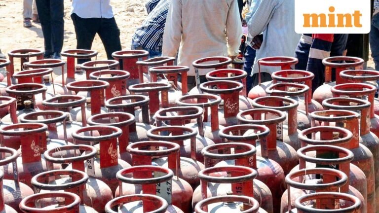 UP man’s viral math on LPG delivery worker’s income leaves internet divided: ‘He earns ₹1000…’ | Today’s news