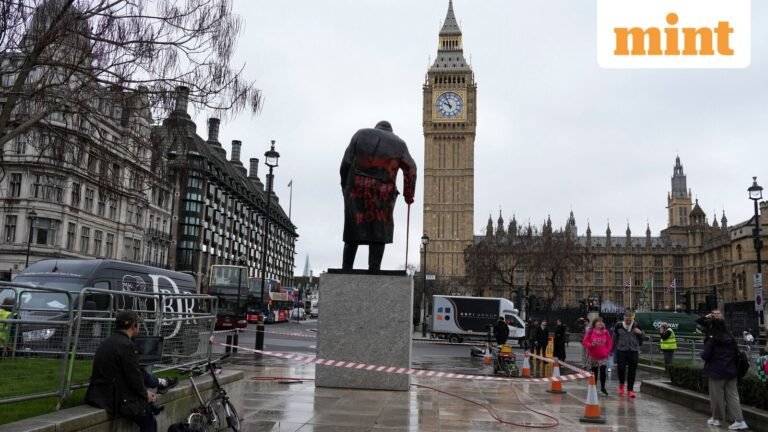 Quote of the Day by Winston Churchill: “Never give up, never, never, never” | Today’s news