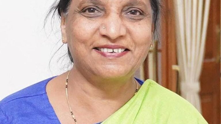 Karnataka could be party to case against Kerala government on Malayalam Bhasha Bill, which received approval from Kerala Governor