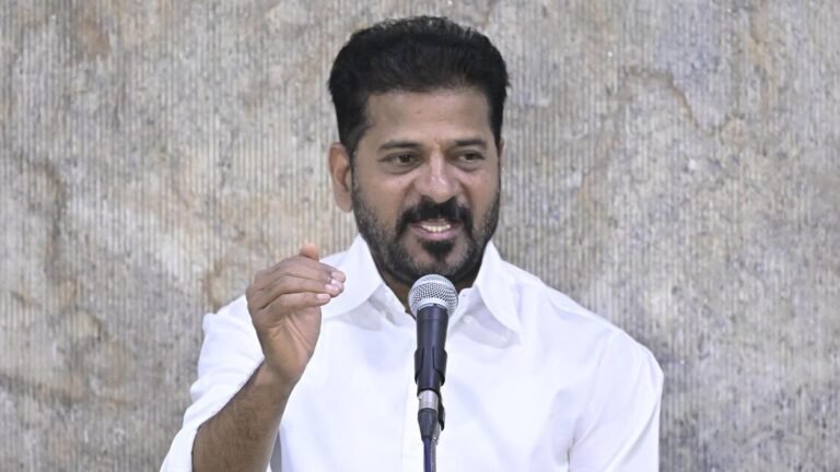 CM asks Telugus in war-torn Gulf to be on high alert