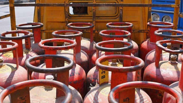 Chhattisgarh Govt cracked down on hoarding of LPG cylinders, 97 FIRs registered