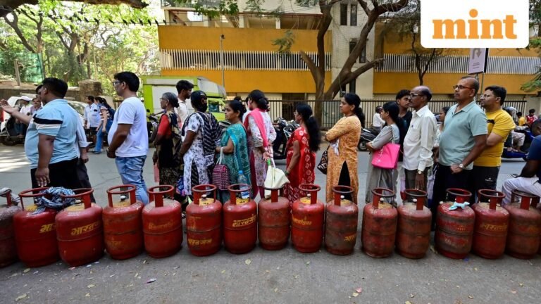 LPG Cylinder Price Today March 29: Domestic, Commercial Gas Rates in Bengaluru, Delhi, Mumbai, Hyderabad | Today’s news